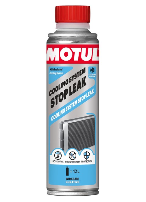 RadiatorStopLeak, Герметик радиатора 300мл (108126) Motul,
Герметик радиатора 300мл
Описание MOTUL Radiator Stop Leak
Motul Radiator Stop Leak специально разработано для использования в бензиновых двигателях и дизелях, атмосферных или с турбонаддувом, с катализаторами или без них, в двигателях, работающих на всех видах топлива.
Используется для герметизации протечек радиатора и теплообменников, водяных насосов, термостатов, в местах соединения и повреждения шлангов. Применяется во всех типах закрытых систем жидкостного охлаждения легковых автомобилей, коммерческой техники и промышленных теплообменниках.
Используется в целях ремонта системы и для профилактики. Добавка совместима со всеми видами охлаждающих жидкостей (неорганическими, гибридными, Lobrid & OAT). Добавка обеспечивает смазку во время процесса герметизации системы охлаждения.
Особенности
Radiator Stop Leak обеспечивает:
герметизирует микротрещины и небольшие места протечки системы охлаждения;
улучшает работу термостатов и водяных насосов;
снижает рабочую температуру двигателя. 
Рекомендации по применению
Перед началом процедуры необходимо проверить уровень охлаждающей жидкости. Добавьте Radiator Stop Leak в прогретую систему охлаждения двигателя. Все переключатели необходимо перевести в режим «горячее». Оставить на 10 минут для того, чтобы добавка подействовала. Еще раз проверить уровень охлаждающей жидкости и убедиться, что место утечки загерметизировано.
Внимание: крышку необходимо открывать медленно и осторожно. Система находится под давлением. Есть опасность пожара!
Пропорции 
Флакон 300 мл рассчитан на 12 л охлаждающей жидкости. Не превышать рекомендованную пропорцию!